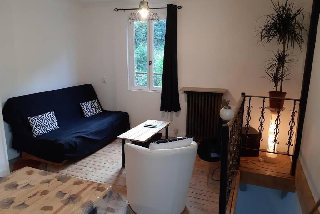 La Petite Maison Dans La Vallee アヴァヨン エクステリア 写真
